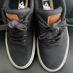 Vans Atwood Deluxe Men's Sneakers